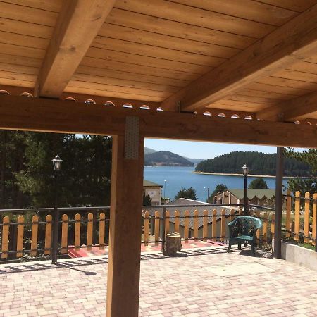 A Due Passi Bed and Breakfast Lorica Buitenkant foto