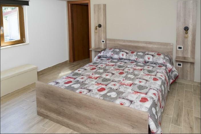 A Due Passi Bed and Breakfast Lorica Buitenkant foto