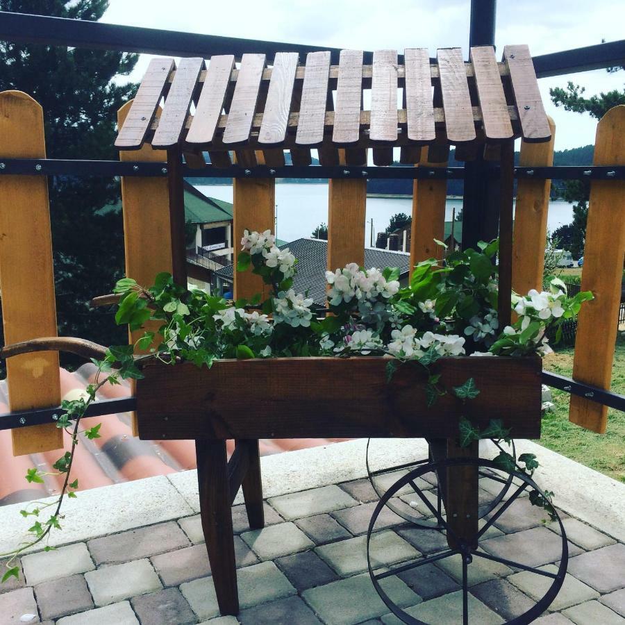 A Due Passi Bed and Breakfast Lorica Buitenkant foto