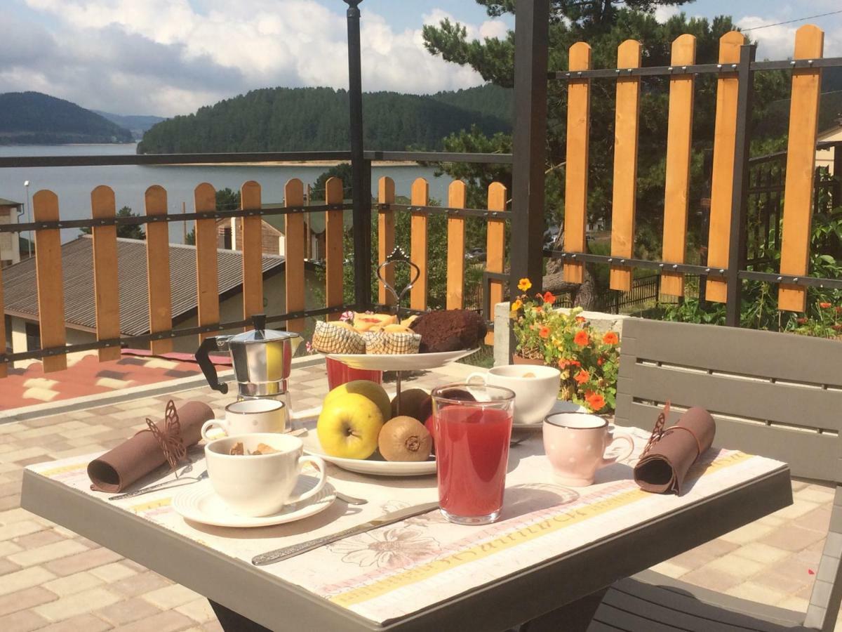 A Due Passi Bed and Breakfast Lorica Buitenkant foto